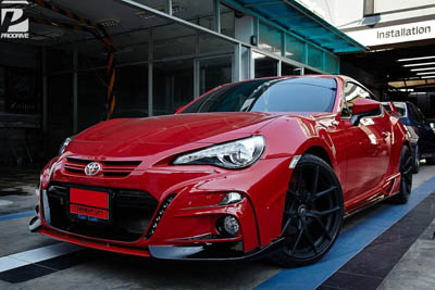 Toyota GT86   Tommykaira   Vorsteiner