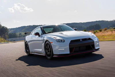 Nissan    GT-R Nismo   